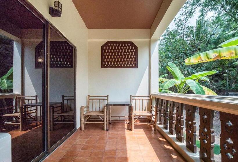 فندق Ban Nam Mao Resort