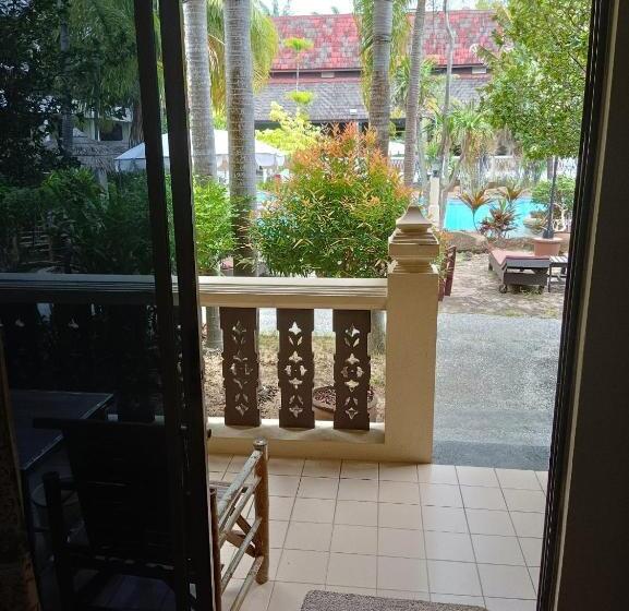 فندق Ban Nam Mao Resort