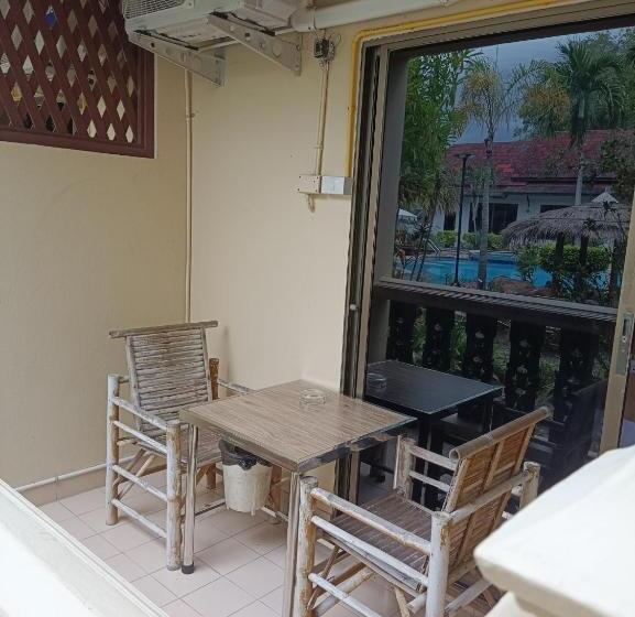 فندق Ban Nam Mao Resort