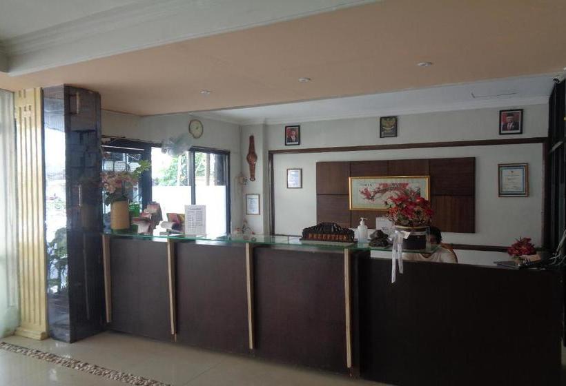 Capital O 3433 Hotel Plaza