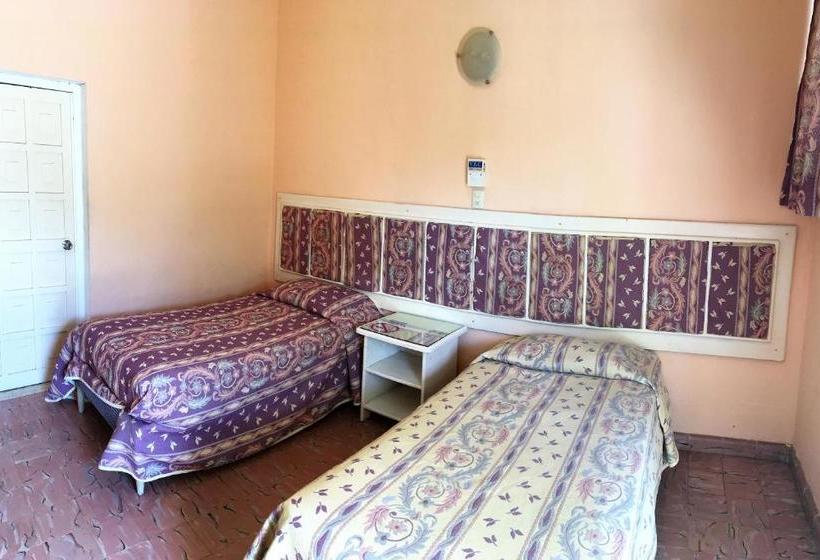 فندق Chan Santa Cruz