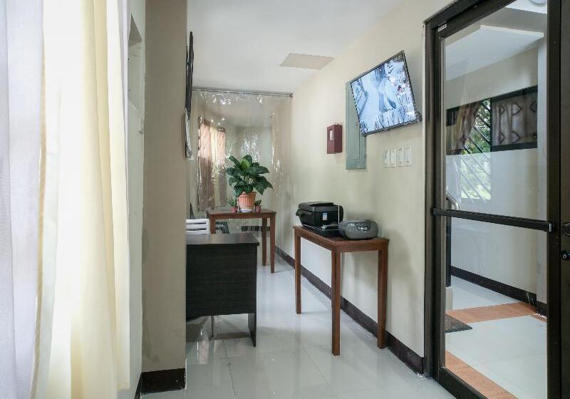 فندق Chateau Cinco Dormitel