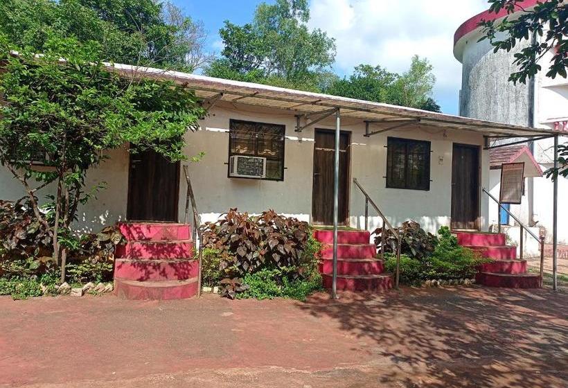 فندق Golden Resort