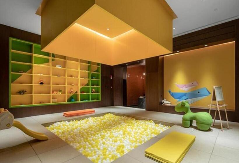 فندق Hampton By Hilton Nanhai Haikou