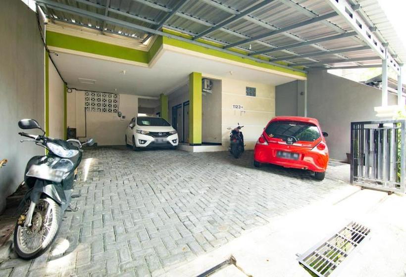 酒店 Koolkost Female Syariah Near Undip Pleburan