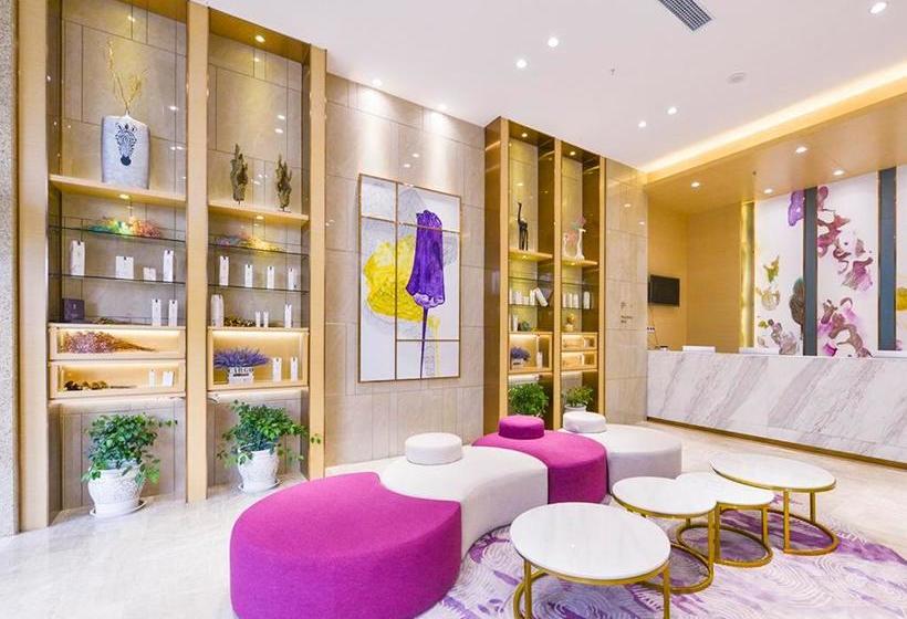 Отель Lavande Anshun Center