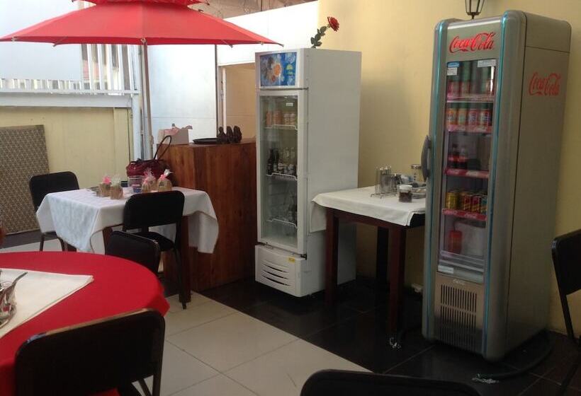 ホテル Maputo Residence Inn