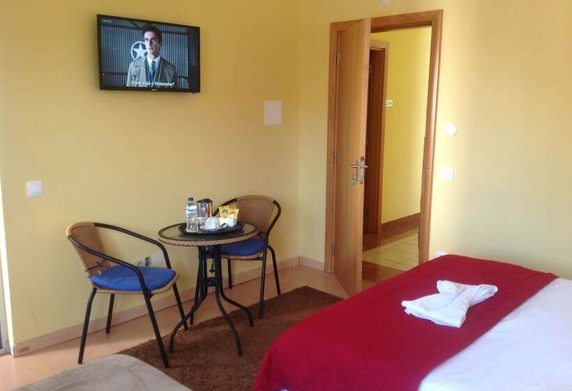 ホテル Maputo Residence Inn