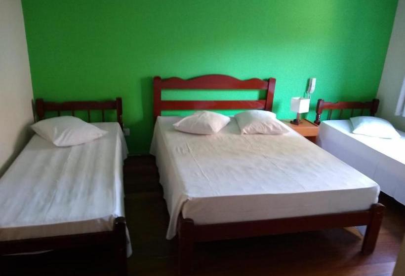 בית מלון כפרי Modelo