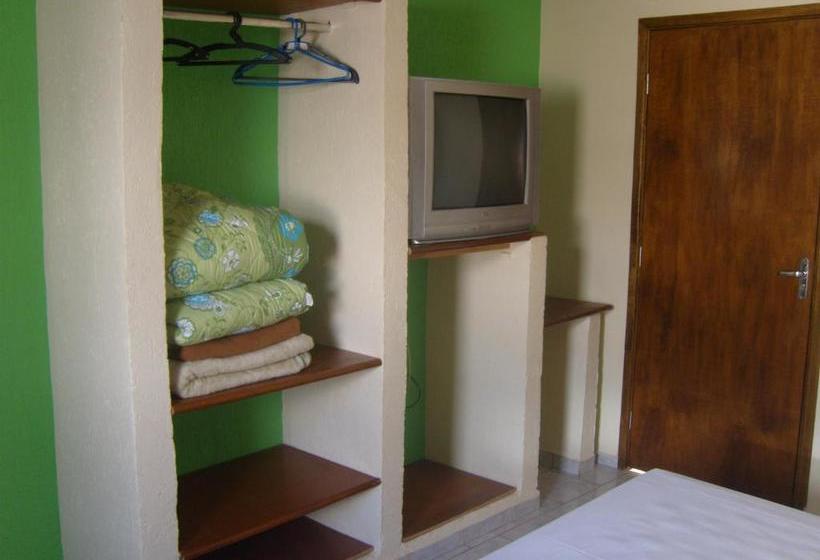 בית מלון כפרי Modelo