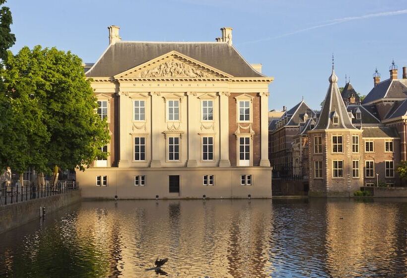 Mövenpick Hotel The Hague