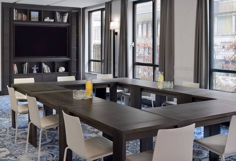 Mövenpick Hotel The Hague