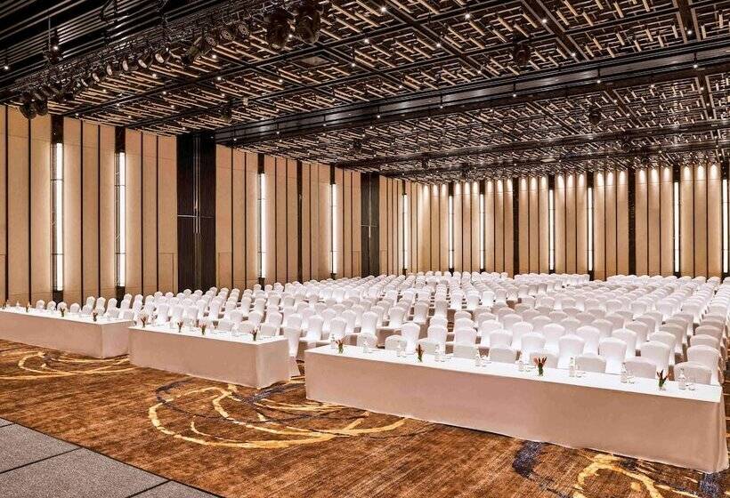 هتل Mövenpick Villas & Residences Phu Quoc