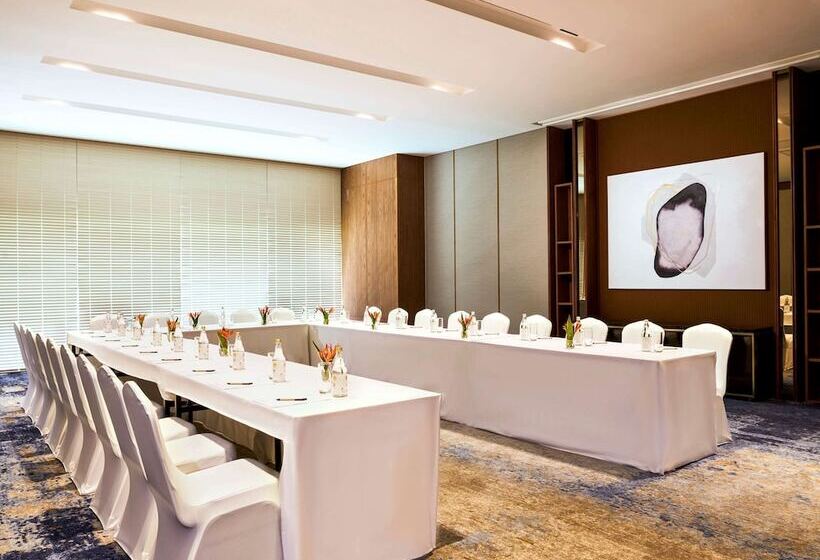 هتل Mövenpick Villas & Residences Phu Quoc