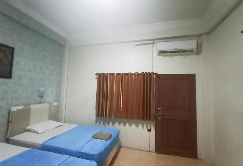 هتل Oyo 3344 Kanca