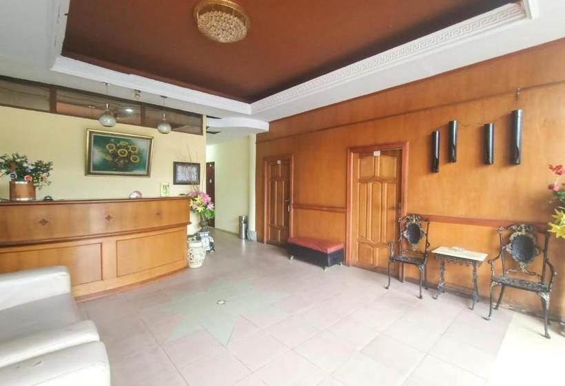 هتل Oyo 3366 Ersha