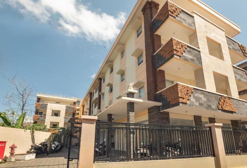 Отель Oyo 3427 Griya Wika