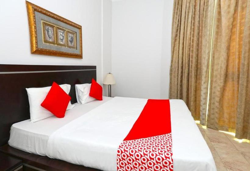 هتل Oyo 71691 Lord S Homestay