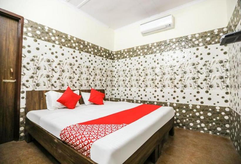 فندق Oyo 71693 Starlight