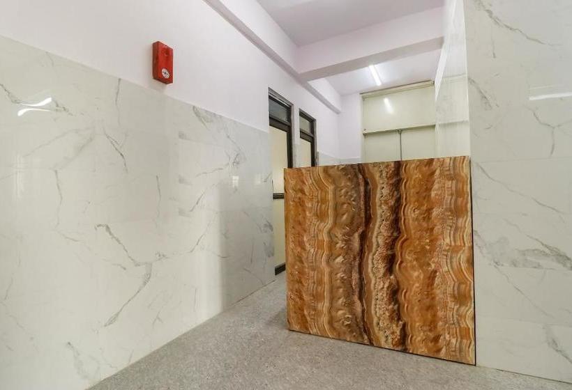 Отель Oyo 72186 Joy Rooms Bawana Industrial Area