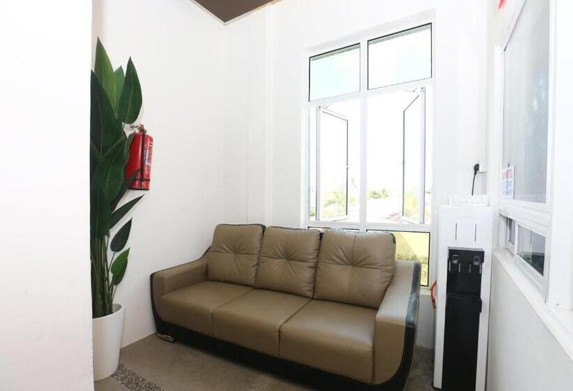 酒店 Oyo 89678 Ady