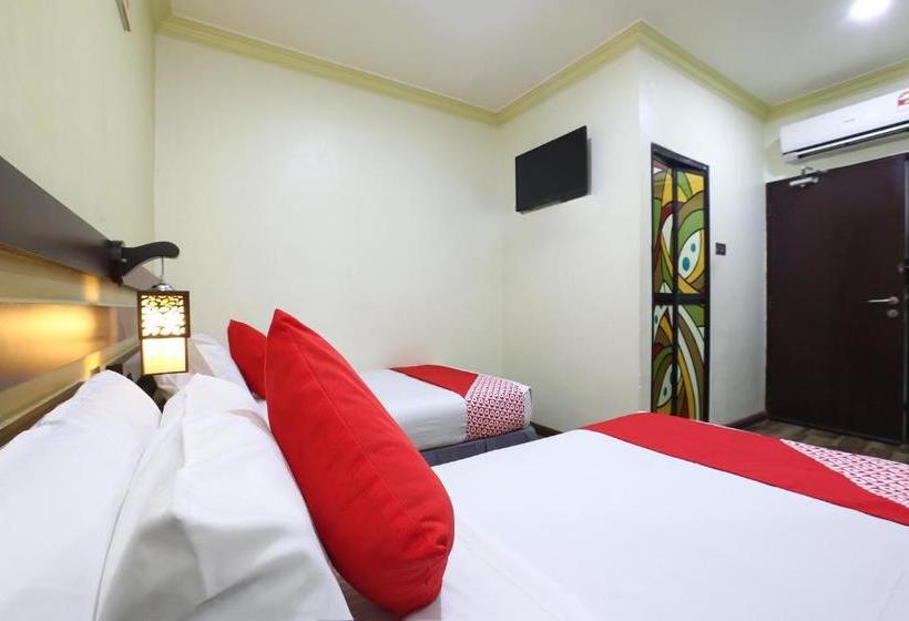 فندق Oyo 90045 Dalyla Inn