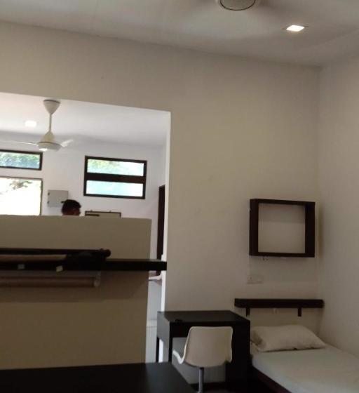 Отель Oyo 90047 Bangi Guest House