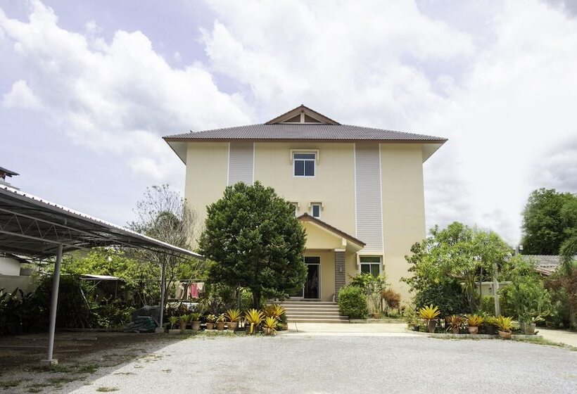 Отель Oyo 904 Mai Thai Place