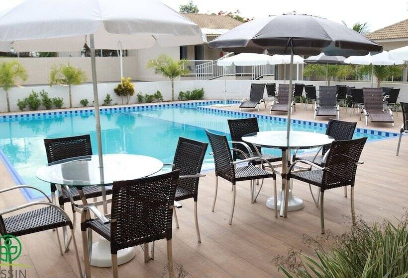 בית מלון כפרי Pissin Pousada E