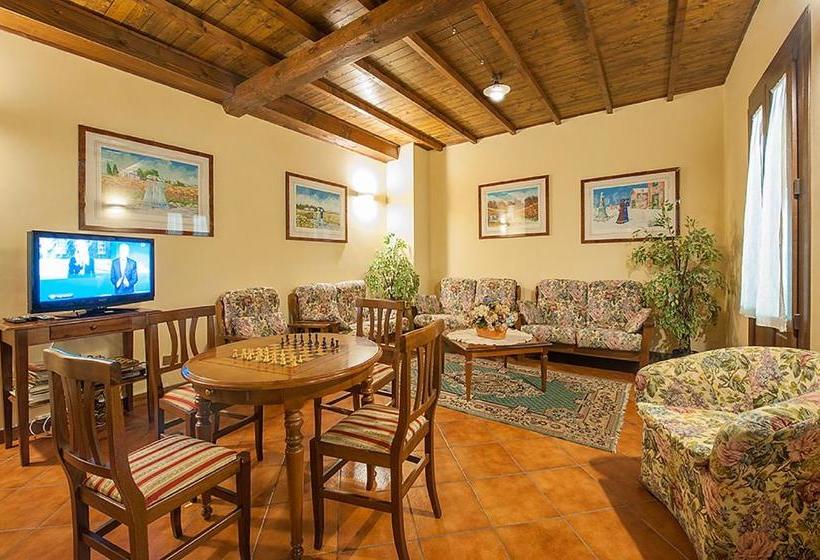 酒店 Plestina Ristorante Pizzeria