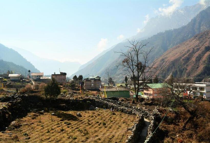 호텔 Rufina Lachung De Crown