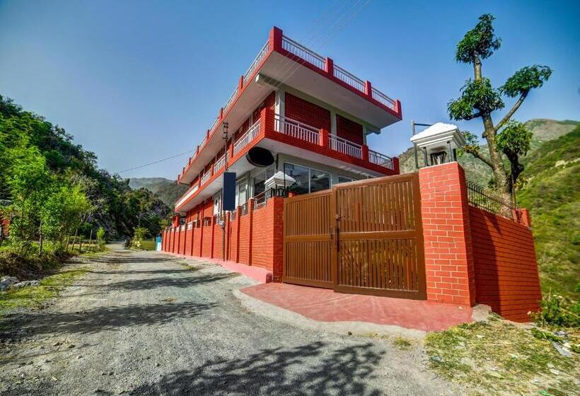 ホテル Sahastradhara Riverresort