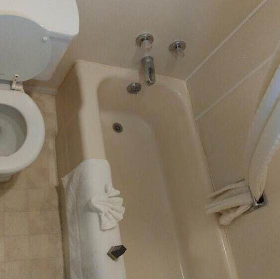 فندق Economy Inn Eldorado