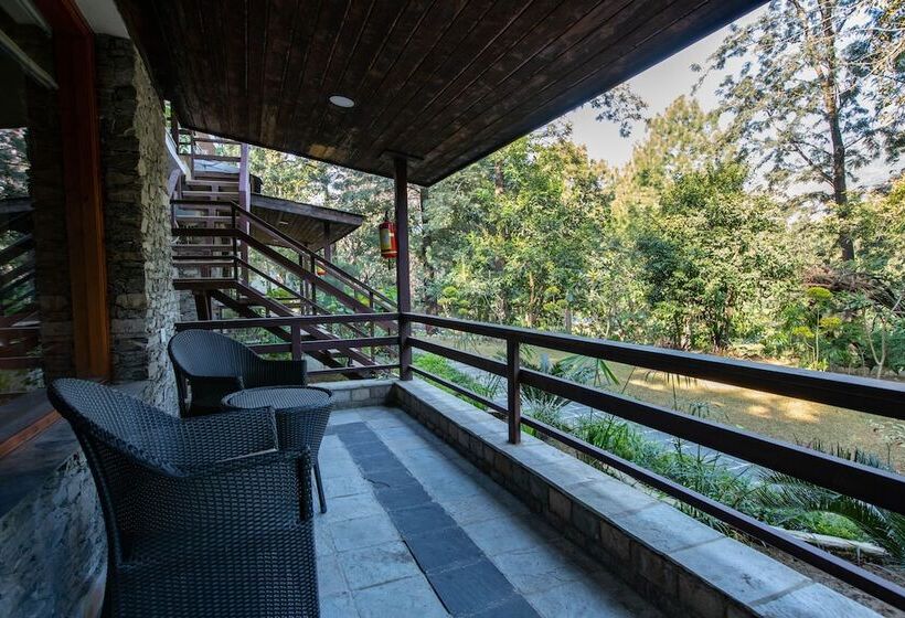 فندق Punarnava Resort & Spa