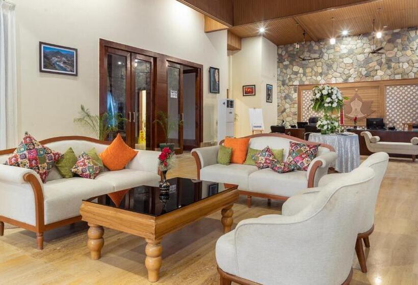 فندق Punarnava Resort & Spa