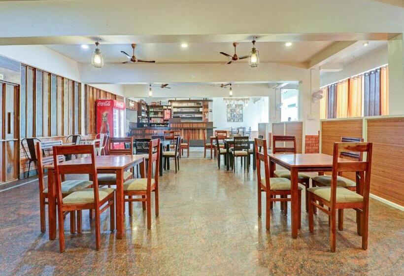 هتل Treebo Benaka Residency