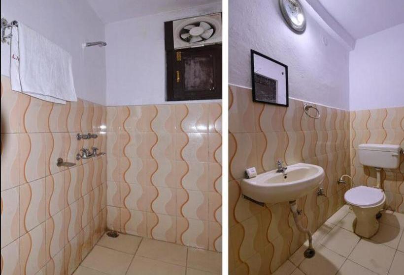 בית מלון כפרי Goroomgo Sangeeta Paradise Nainital