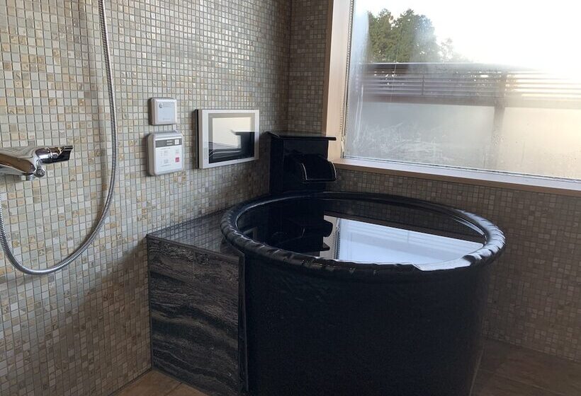 Ikeda Onsen Ryokan Tachikawa