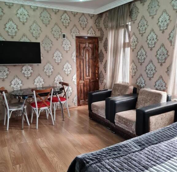 پانسیون Gricko