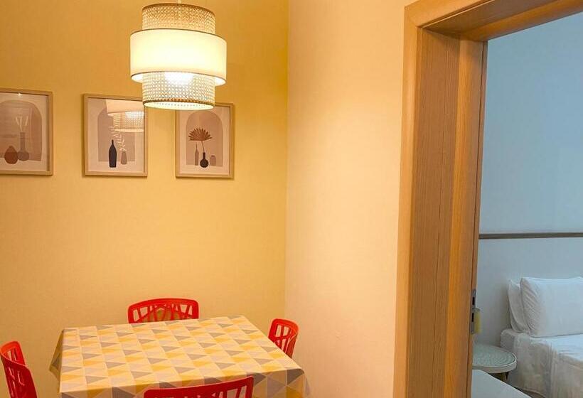 پانسیون Ideal Rooms