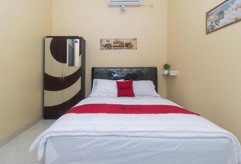 פנסיון Reddoorz Syariah Near Stasiun Madiun