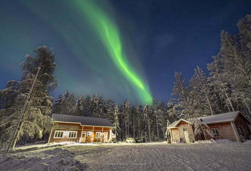 리조트 Old Pine Husky Lodge