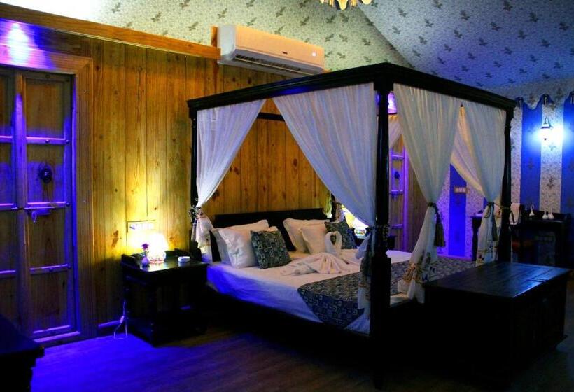 Serene Aravali Resort, Pushkar