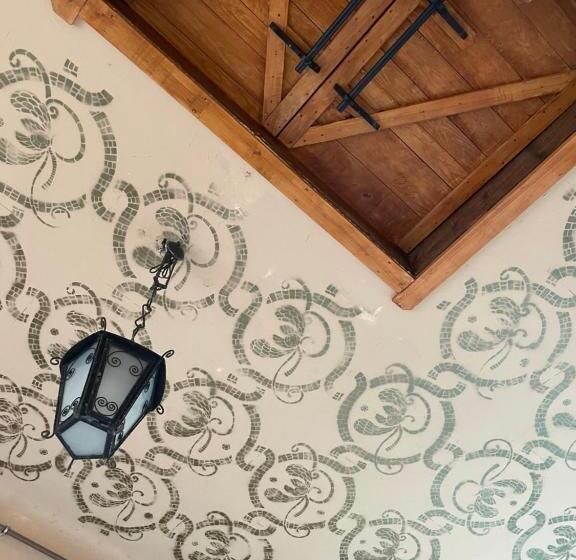 تختخواب و صبحانه Pb Urban Garden Stay With Secured Parking