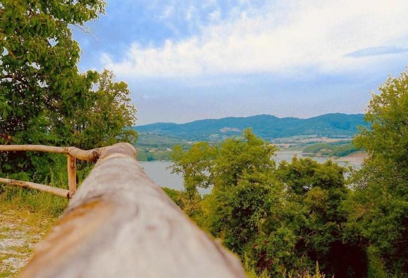 مبيت وإفطار Podere Il Sasso