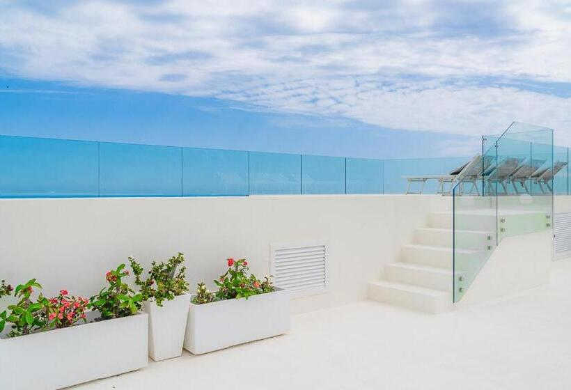 تختخواب و صبحانه Villa La Perla