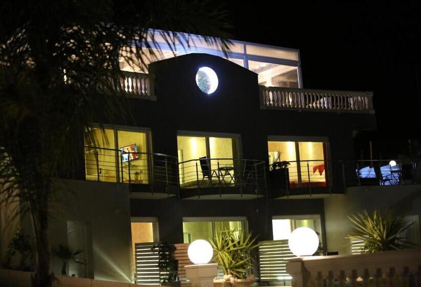 Bed and Breakfast Villa La Perla