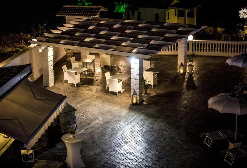 تختخواب و صبحانه Villa La Perla