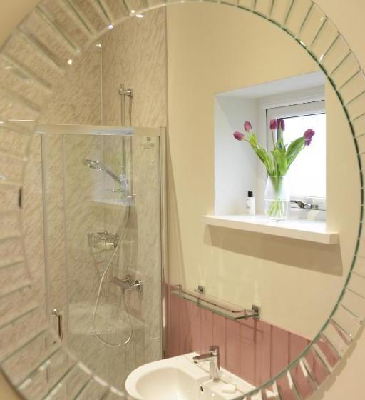 Cwmbach Lodge Luxury B&b