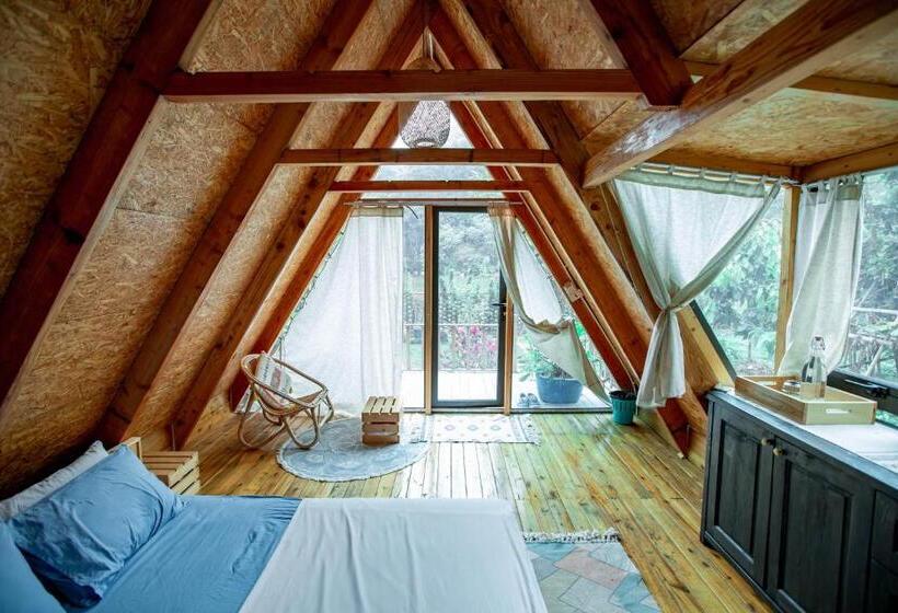 هتل Blue Lagoon Cat Ba